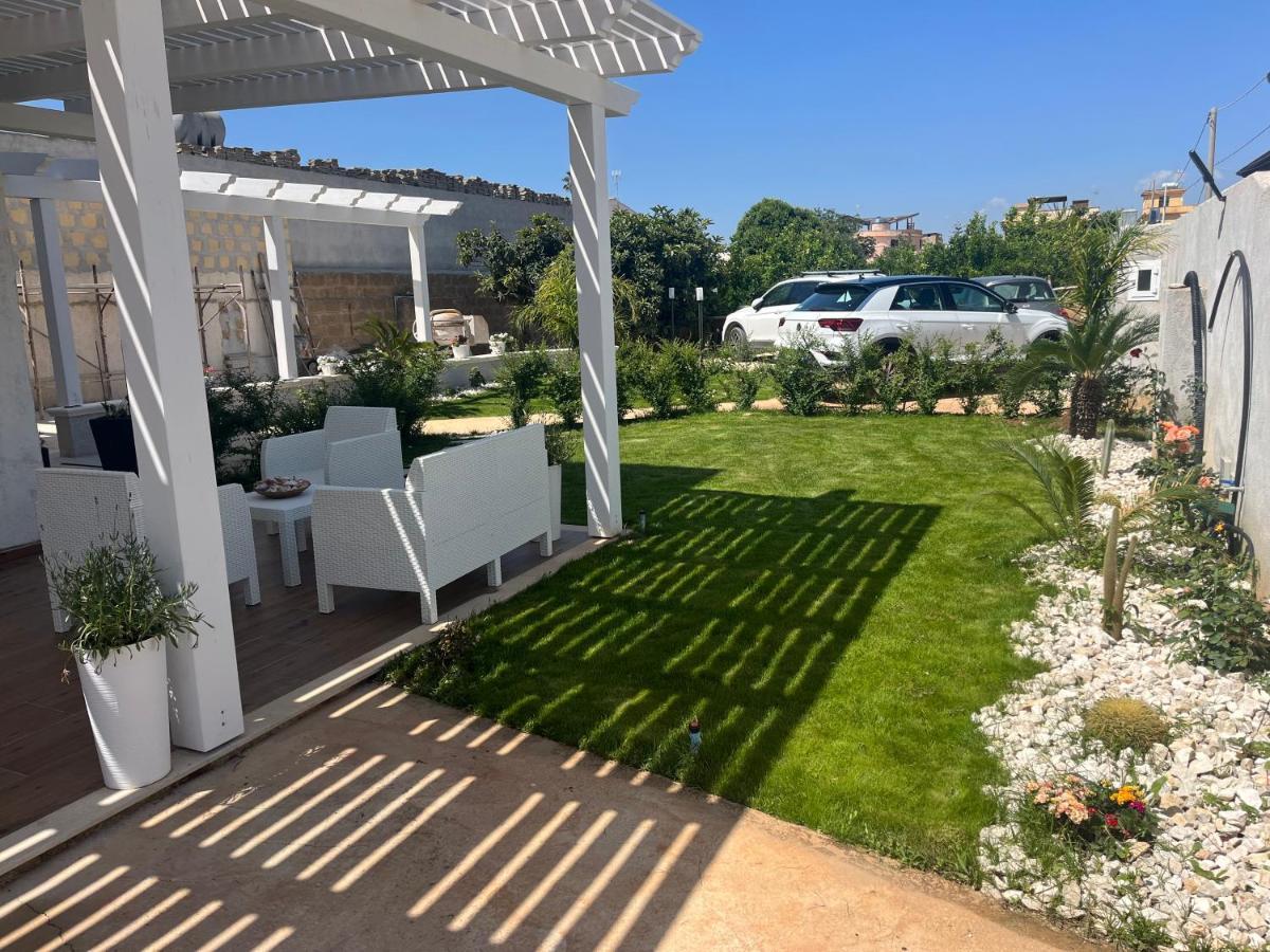 Conchiglia Sul Mare Villa มาซารา เดล วัลโล ภายนอก รูปภาพ